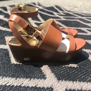 MICHAEL Michael Kors Poesy Leather Platform Wedge